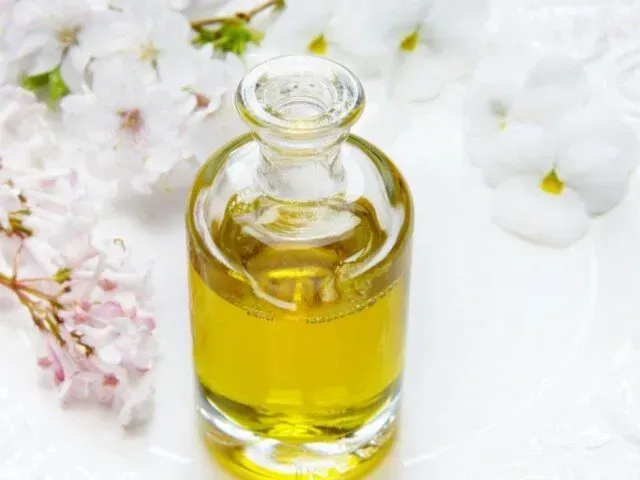 Własne perfumy